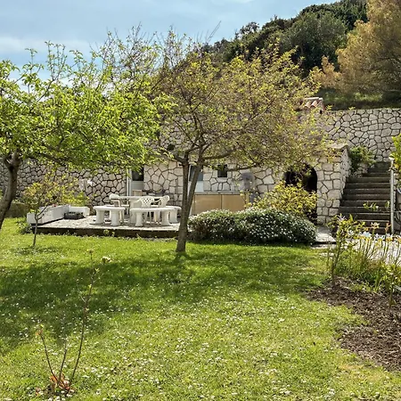 1 Bedroom Lovely In Rab Supdraga