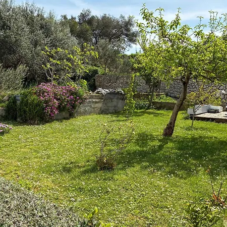 1 Bedroom Lovely In Rab Supdraga * Supetarska Draga